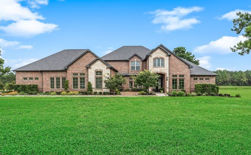 House in Montgomery, Texas, United States 1