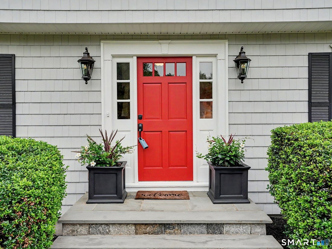 House in Trumbull, Connecticut, United States 3 - 18455402