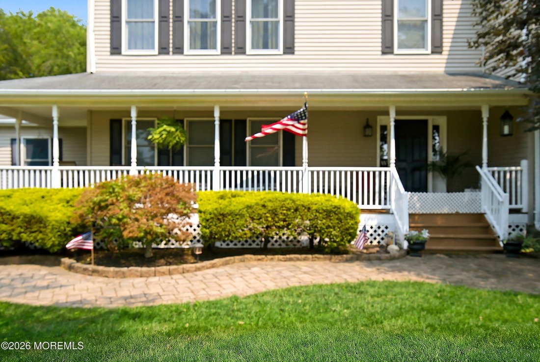 House in Colts Neck, New Jersey, United States 5 - 18454944
