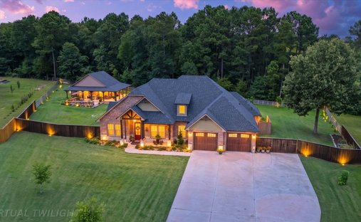 House in Diana, Texas, United States 1