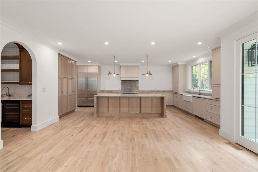 House in Dedham, Massachusetts, United States 5 - 18454958