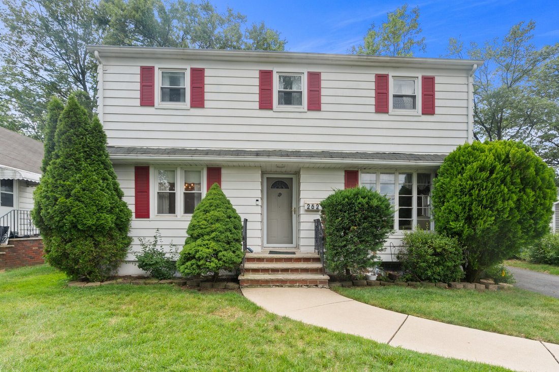 House in New Milford, New Jersey, United States 1 - 18455052