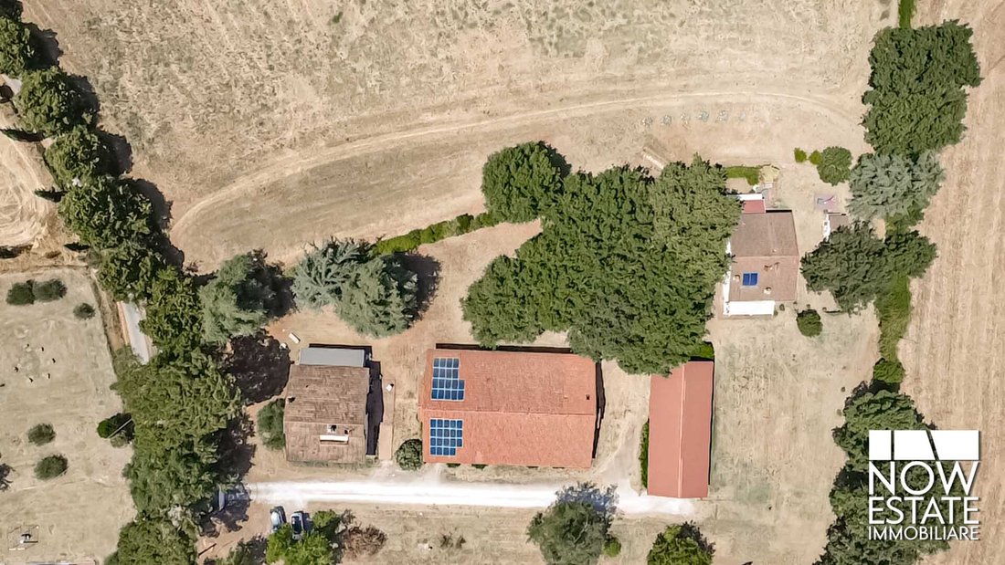Farm Ranch in Terra del Sole, Emilia-Romagna, Italy 3 - 18472156