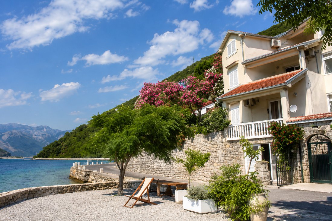 House in Lepetani, Kotor Municipality, Montenegro 1 - 18469324
