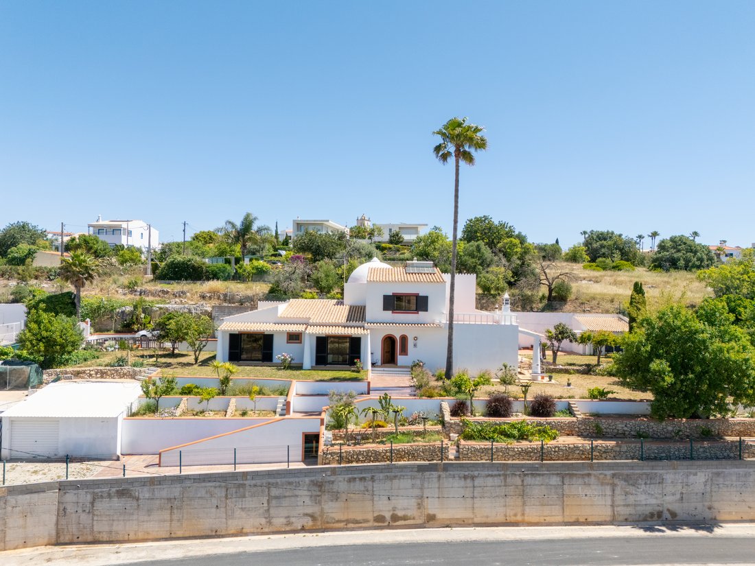 House in Alcantarilha, Algarve, Portugal 1 - 18472260
