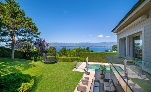 House in Anières, Genève, Switzerland 1