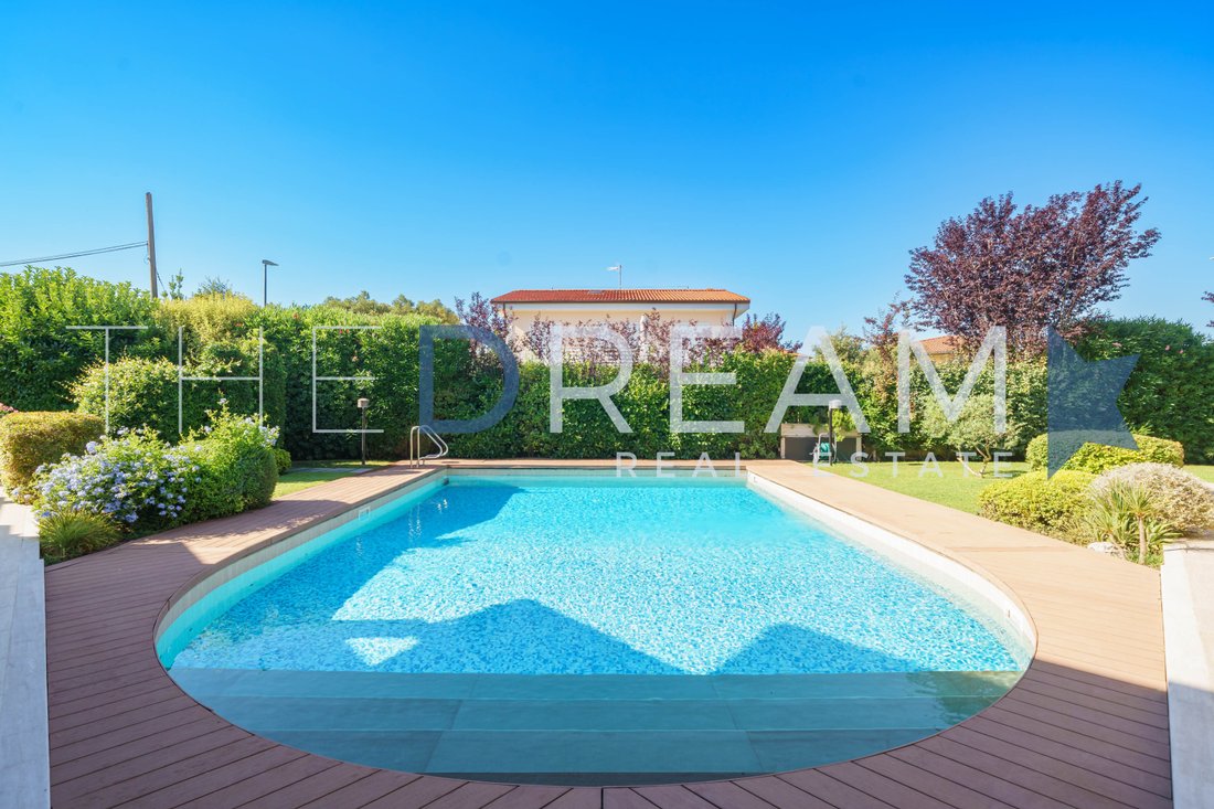 Villa in Center, Forte dei Marmi, Tuscany 2 - 18472408