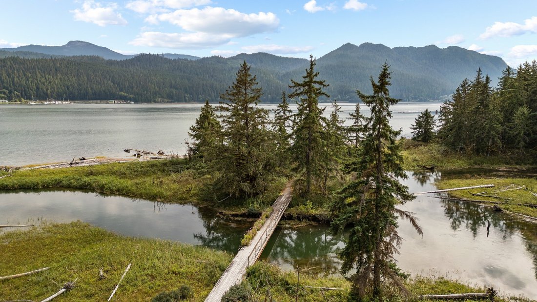 Estate in Kitimat, British Columbia, Canada 4 - 18467270