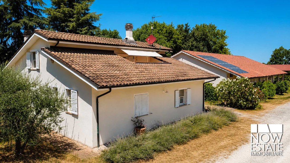 Farm Ranch in Terra del Sole, Emilia-Romagna, Italy 1 - 18472156