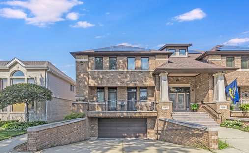 Townhouse in Evergreen Park, Illinois, United States 1