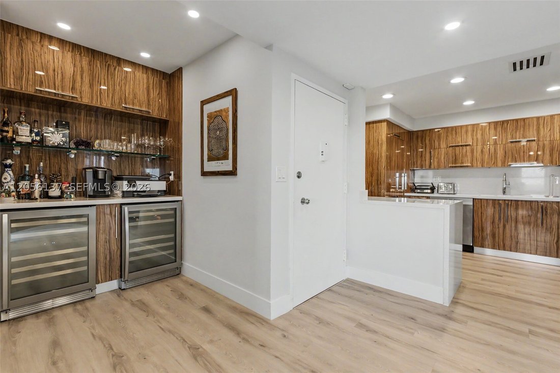 Condo in Golden Beach, Florida, United States 4 - 18468373