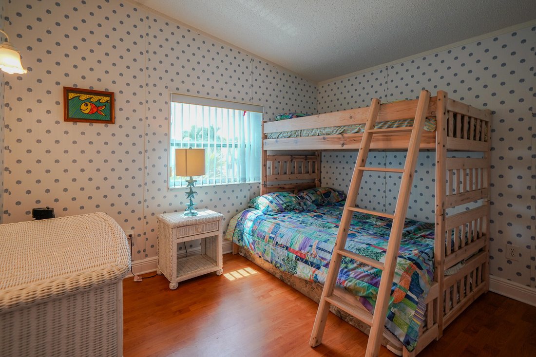 Key Colony Beach, Florida, United States 5 - 18470567