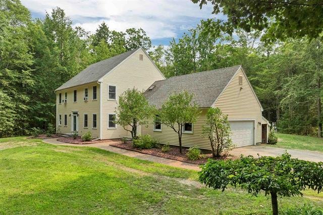 House in Bow, New Hampshire, United States 2 - 18457662
