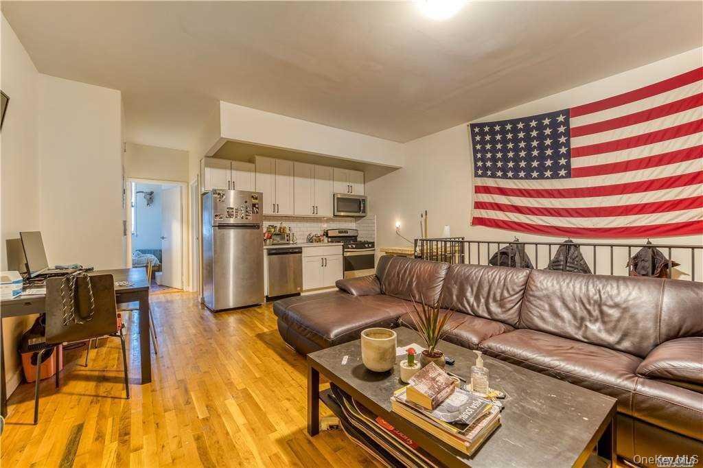 House in New York, New York, United States 3 - 18455524