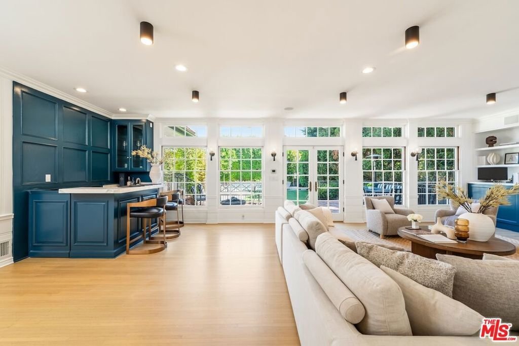 House in Beverly Hills, California, United States 4 - 18456086
