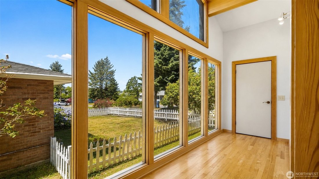 House in Lake Forest Park, Washington, United States 5 - 18457403