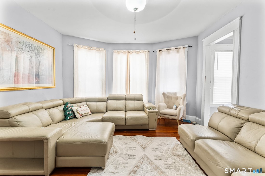House in Bridgeport, Connecticut, United States 2 - 18465991