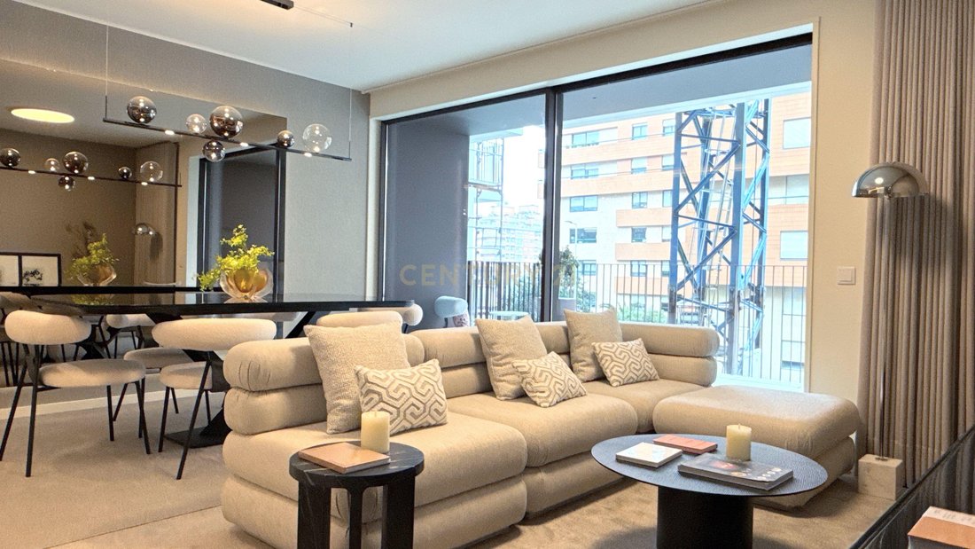 Apartment in Santa Marinha e Sao Pedro da Afurada, Porto District, Portugal 5 - 17668771