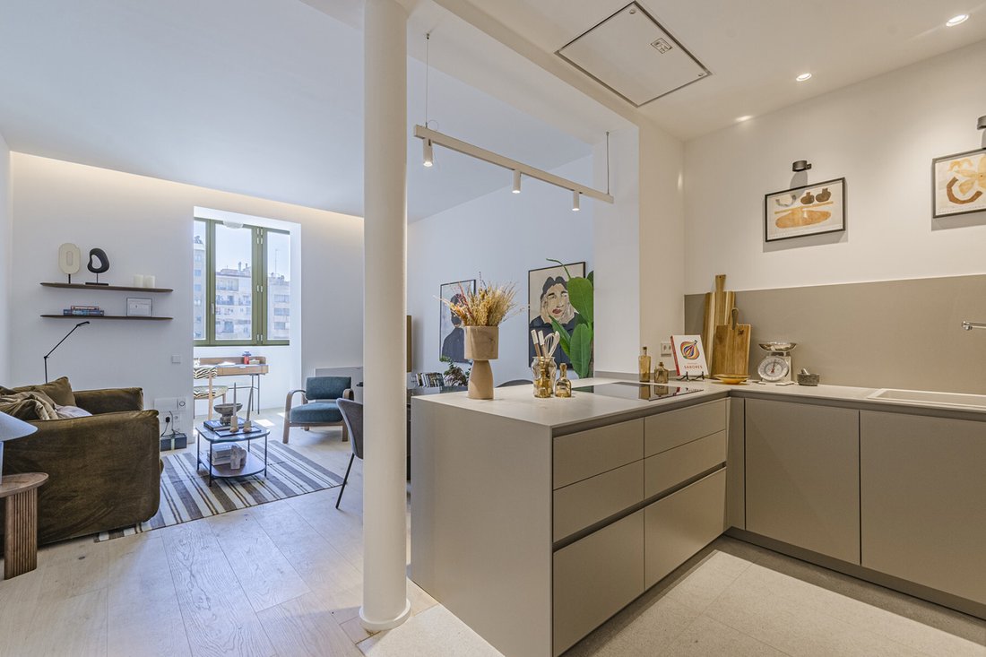Apartment in Eixample, Barcelona, Spain 4 - 18471539