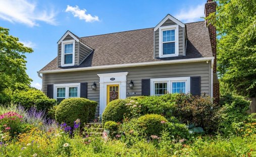 House in Salisbury, New York, United States 1