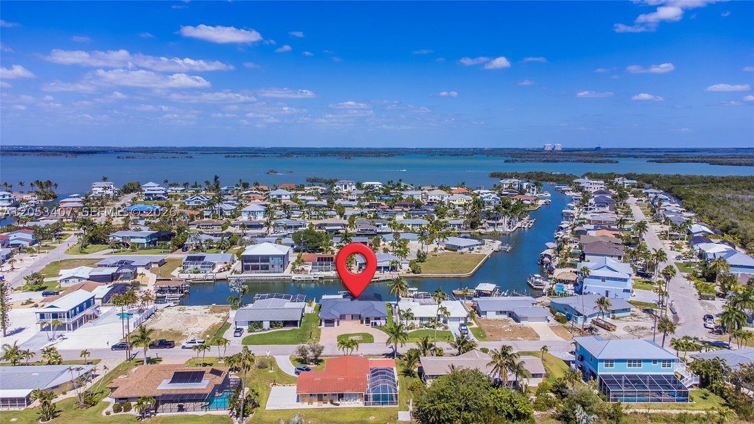 House in Fort Myers, Florida, United States 4 - 18468374