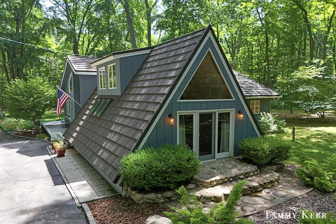 House in Fennville, Michigan, United States 2 - 18458546