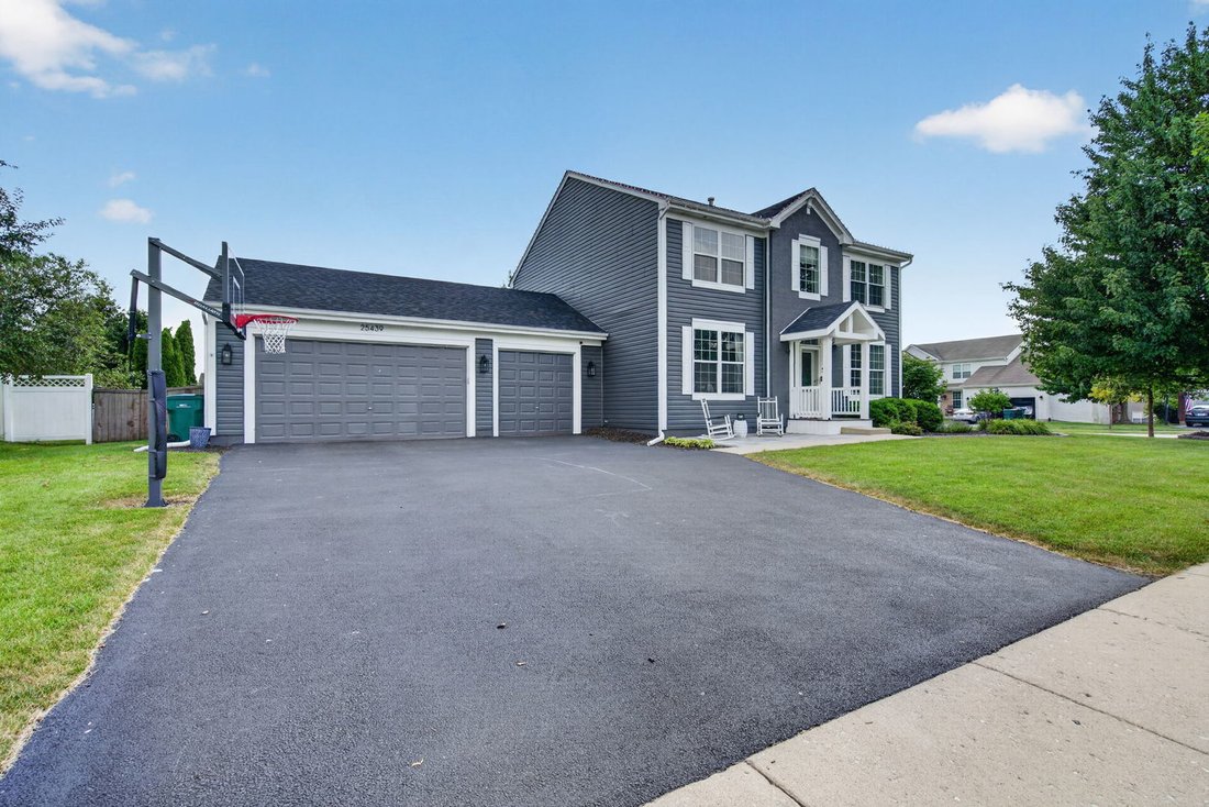 House in Plainfield, Illinois, United States 2 - 18465894