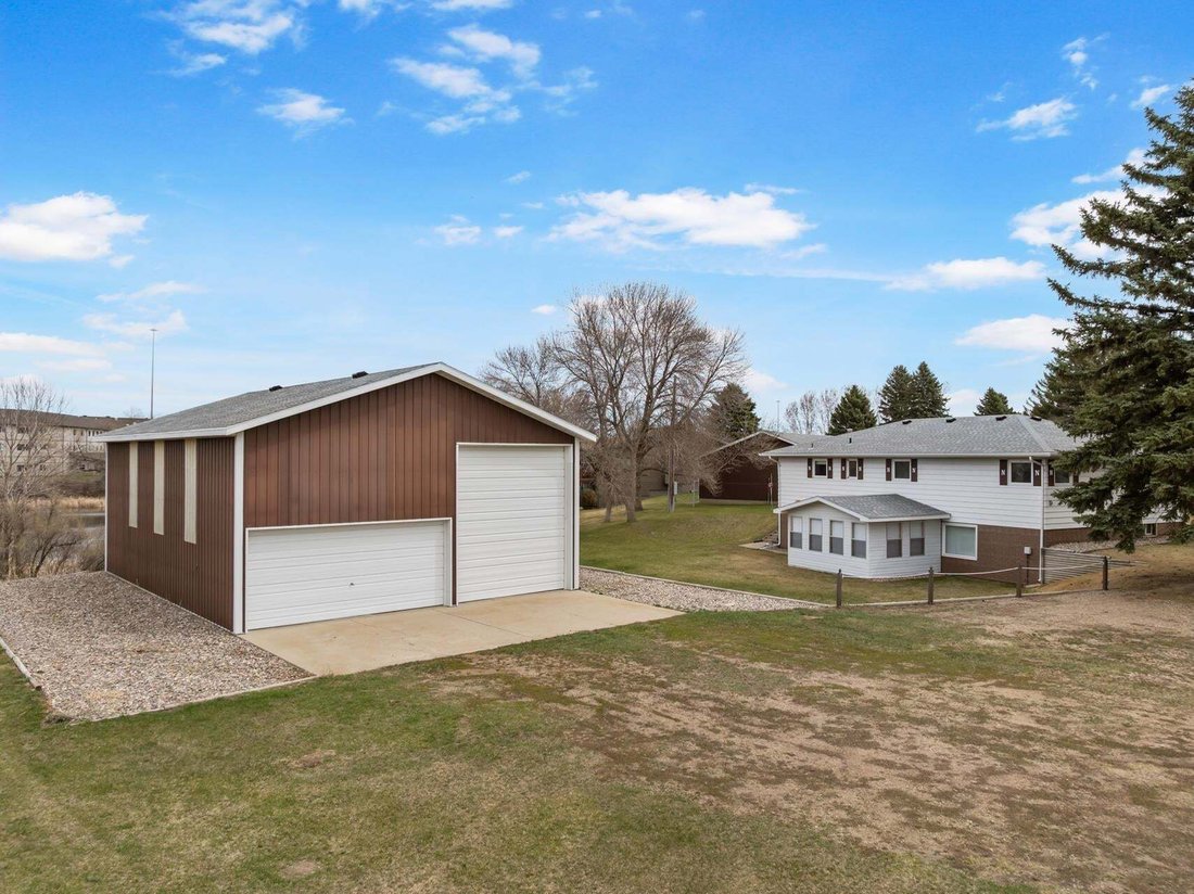 Casa en Minot, Dakota del Norte, Estados Unidos 3 - 18456865