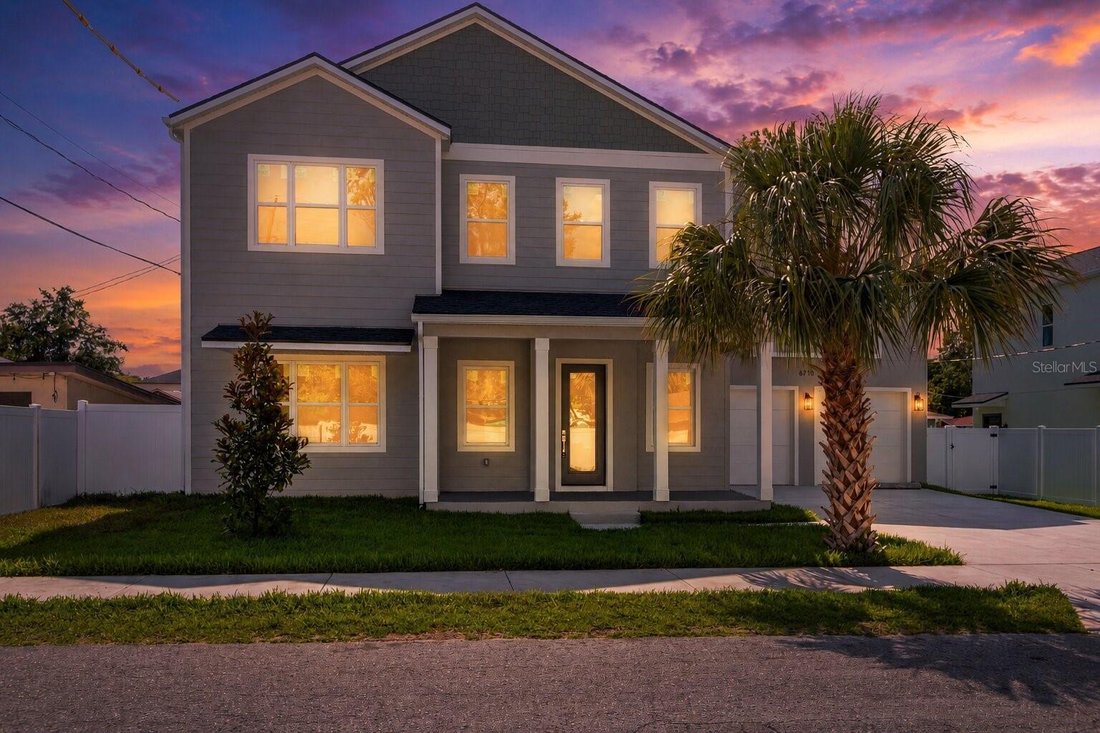 House in Tampa, Florida, United States 1 - 18458869