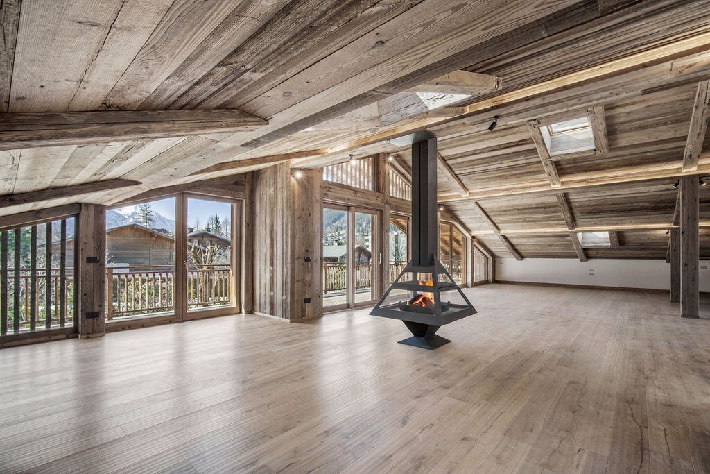 Chalet in Chamonix-Mont-Blanc, Auvergne-Rhône-Alpes, France 2 - 18463047