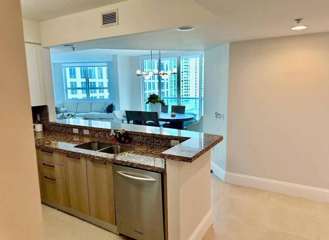 Condo in Fort Lauderdale, Florida, United States 2 - 18439468