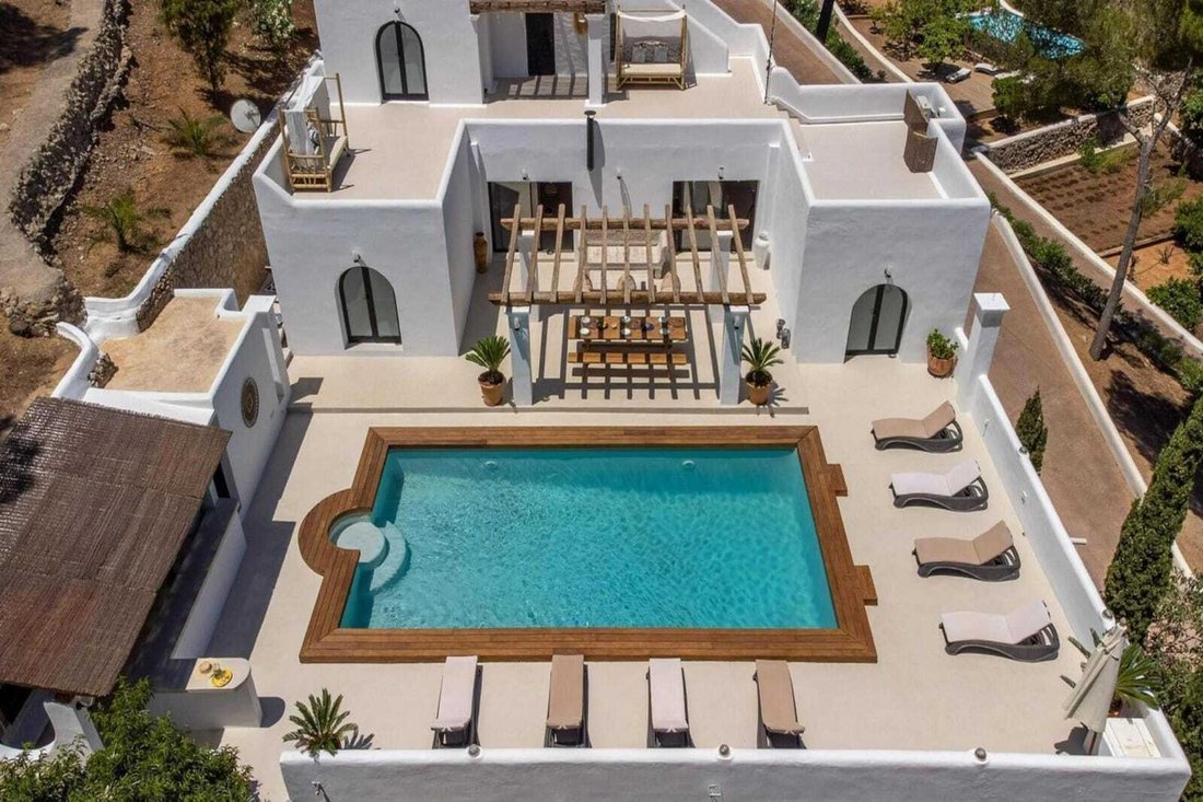 Villa in Cala Llonga, Ibiza, Santa Eularia des Riu, Balearic Islands 3 - 18457265