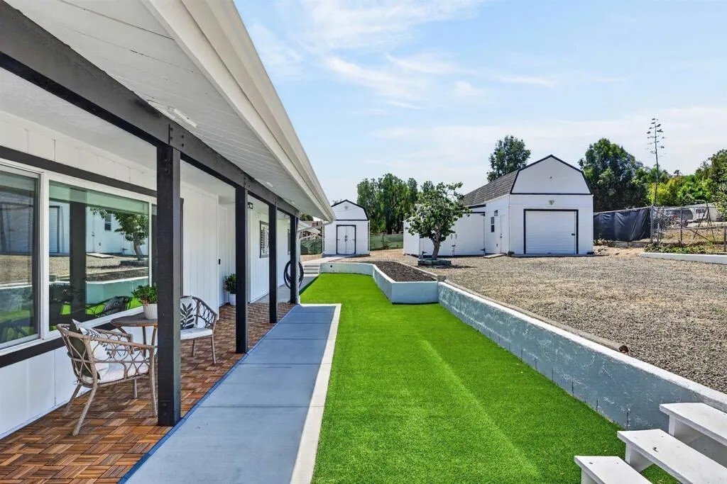 House in San Marcos, California, United States 2 - 18463102