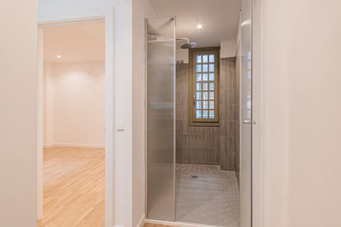 Apartment in Ciutat Vella, Barcelona, Spain 5 - 18471356