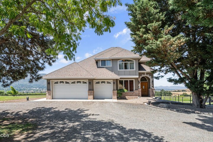 House in Ashland, Oregon, United States 2 - 18465157