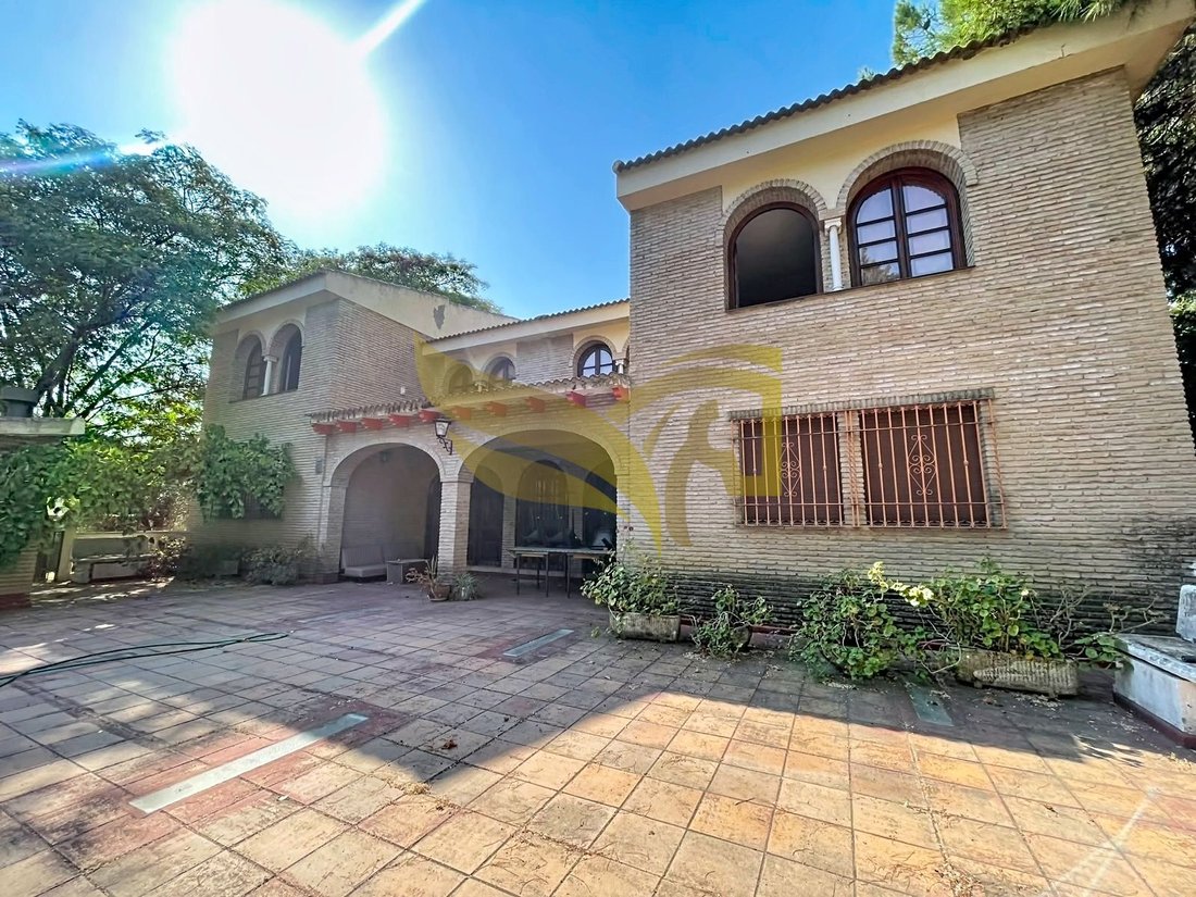 Chalet in Palomares del Rio, Andalusia, Spain 1 - 18464063