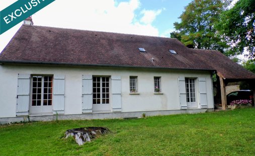 House in Centre, Brunoy, France 1