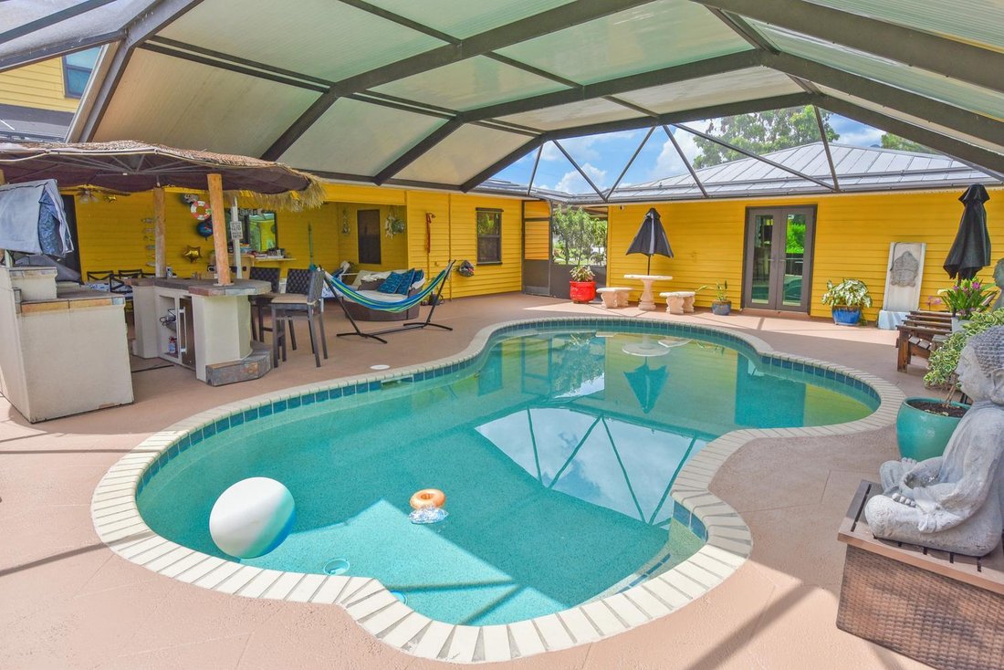 House in Port St. Lucie, Florida, United States 2 - 18460402