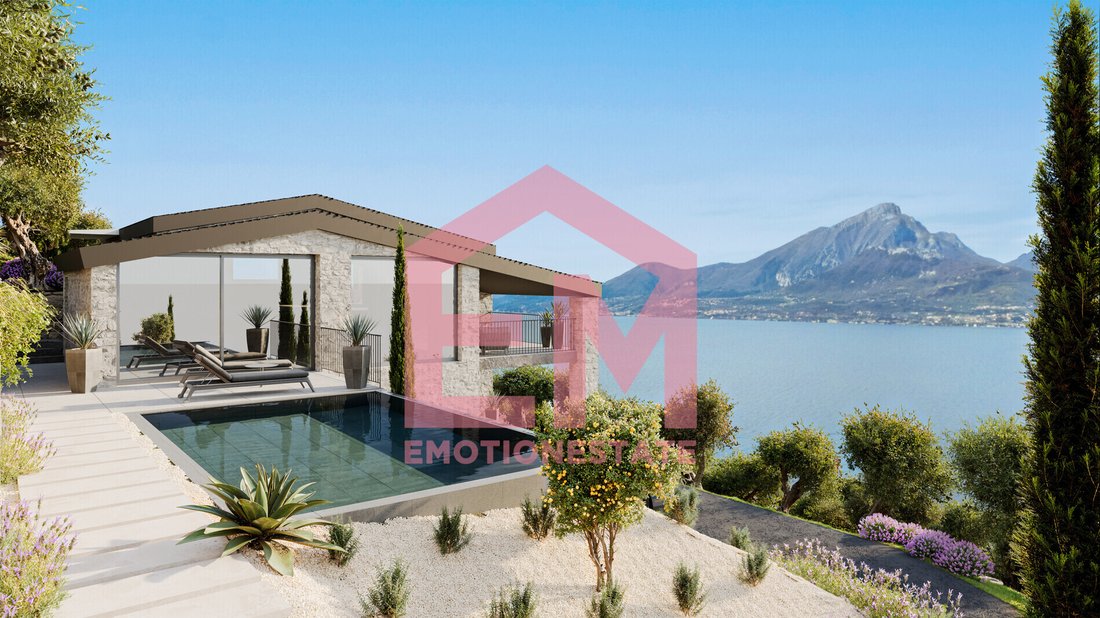 Villa in Torri del Benaco, Veneto, Italy 1 - 16225884