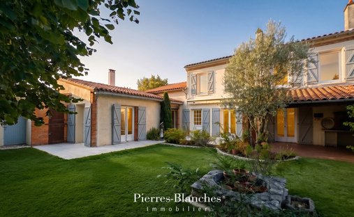 Maison à Saint Cyprien, Toulouse, France 1