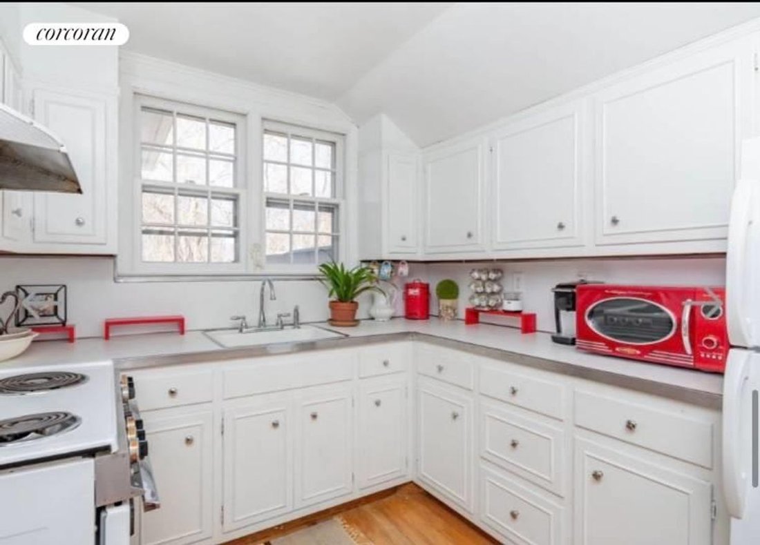 House in Southampton, New York, United States 4 - 18469576