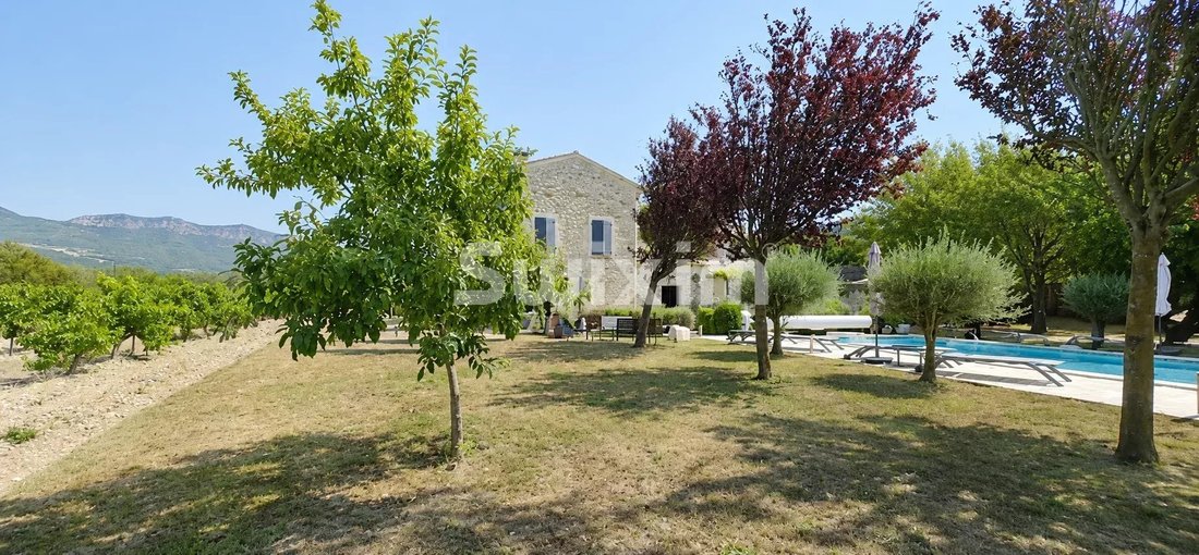 Country House in Grignan, Auvergne-Rhône-Alpes, France 1 - 18468887