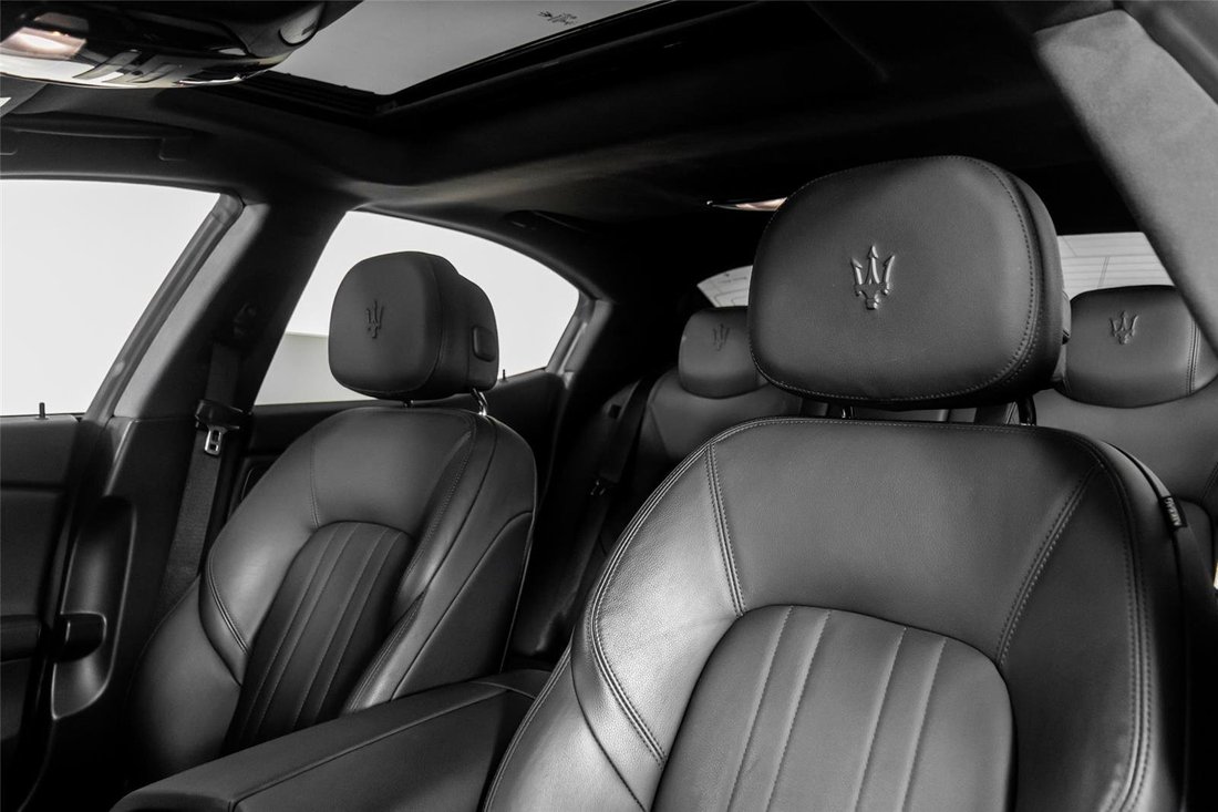 Sedan in Pompano Beach, FL, United States 3 - 16761913