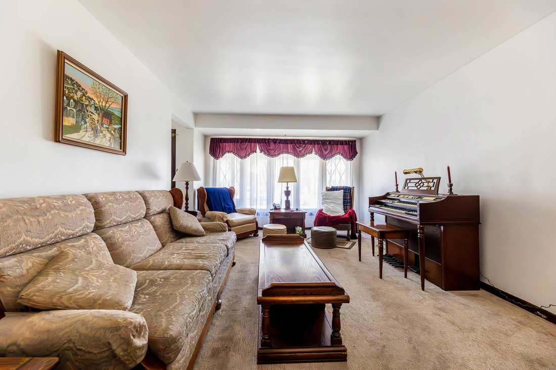 House in Chicago, Illinois, United States 2 - 18463905