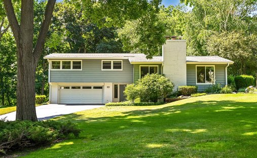 House in Elm Grove, Wisconsin, United States 1