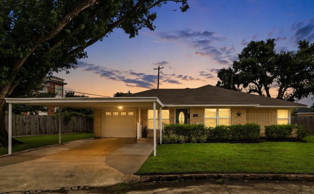 House in Houston, Texas, United States 2 - 18456024