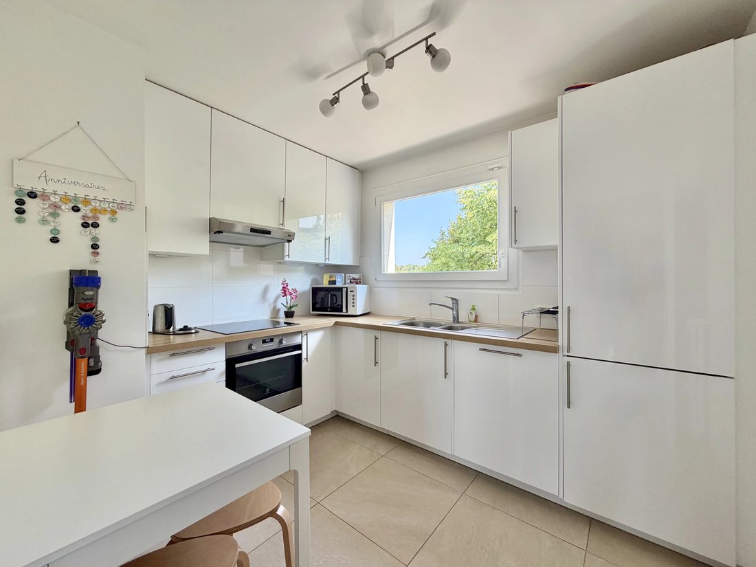 Apartment in La Fontaine-Parc des Sceaux-Croix de Berny-Centre Ville, Antony, France 3 - 18470890