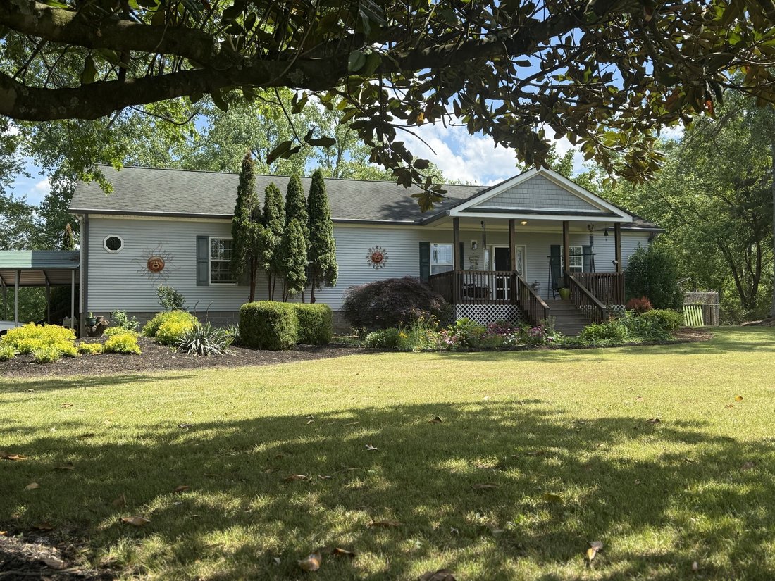 Hartsville, Tennessee, United States 1 - 18456180
