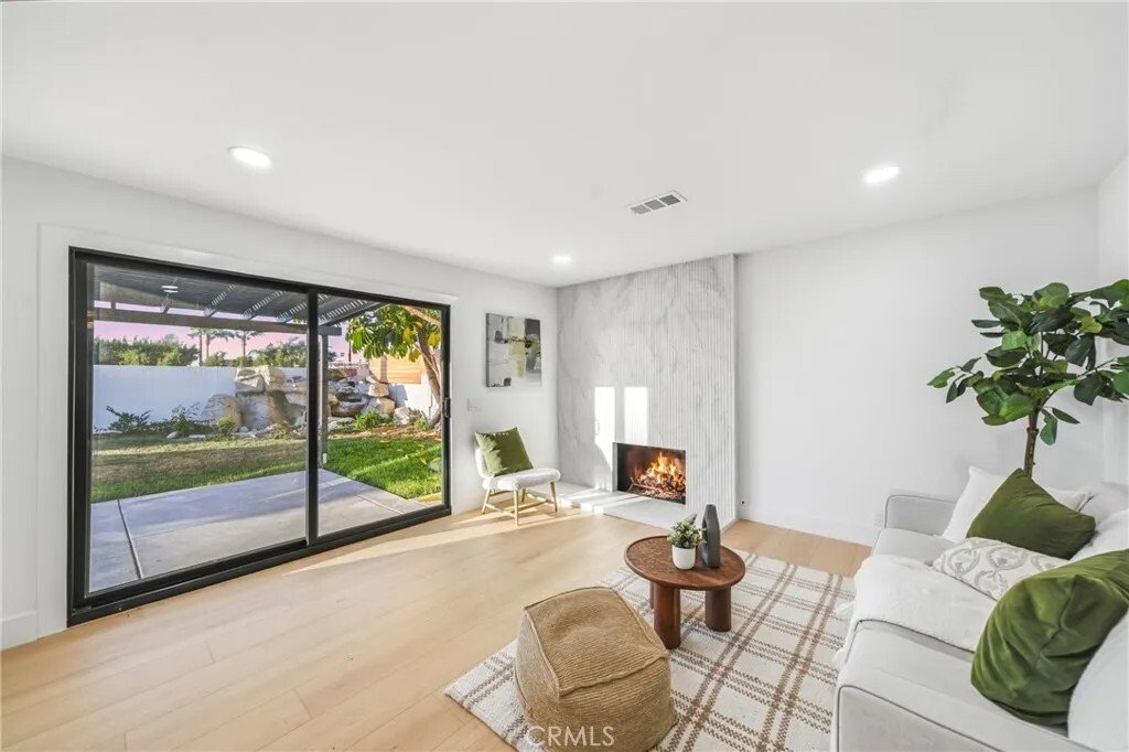 House in Huntington Beach, California, United States 3 - 18463050