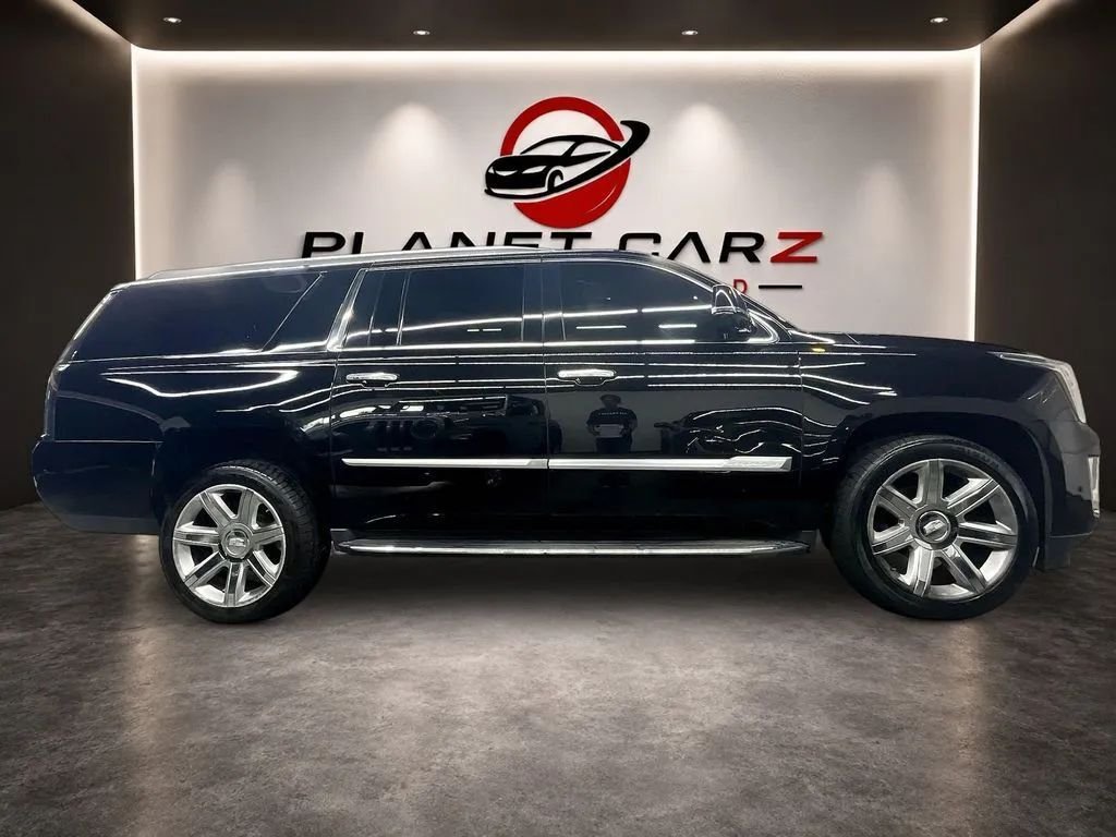 Suv in Garland, TX, United States 4 - 17553511